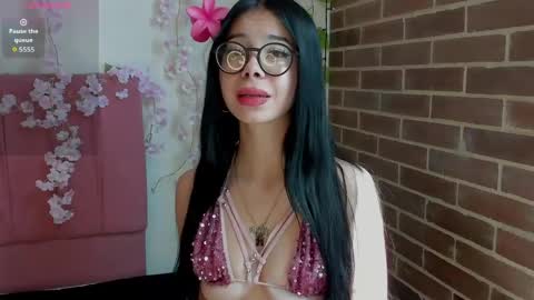 megan_gg online show from April 2026 06:49:02 PM