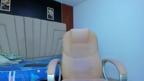 Snapshot of megan_hally chatting on March 2026 03:12:02 AM Megan online show from March 2026 03:12:02 AM