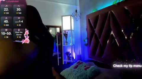 Snapshot of megan_inked_ chatting on February 2025 03:01:02 AM online show from February 2025 03:01:02 AM