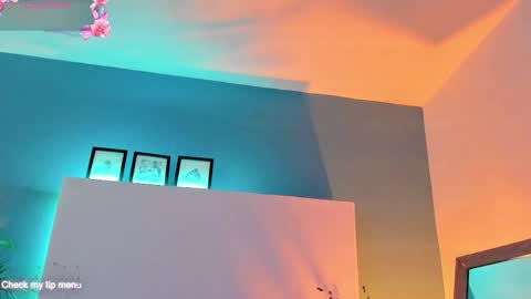 Snapshot of megan_inked_ chatting on October 2025 03:07:02 AM online show from October 2025 03:07:02 AM