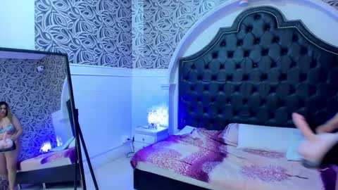 megan_jall online show from December 2025 03:01:02 AM