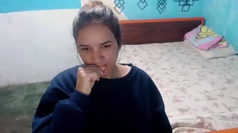 Snapshot of megan_little_ chatting on January 2025 11:50:01 PM amanda online show from January 2025 11:50:01 PM