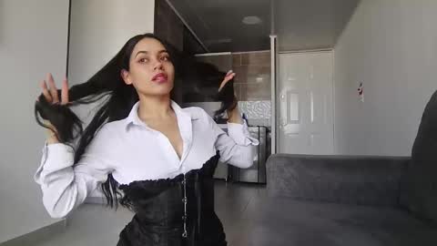 Megan online show from December 2025 04:56:01 PM