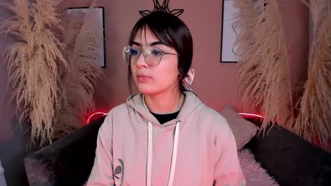     online show from January 2025 12:35:02 PM