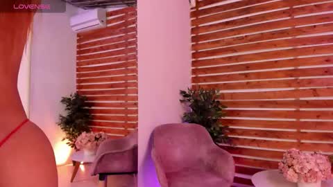 Snapshot of megan_raiin chatting on September 2025 08:58:02 AM megan_raiin online show from September 2025 08:58:02 AM