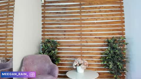 Snapshot of megan_raiin chatting on March 2026 08:41:02 AM megan_raiin online show from March 2026 08:41:02 AM