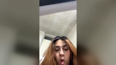 Snapshot of megan_ricci chatting on July 2026 01:45:01 AM Laura online show from July 2026 01:45:01 AM