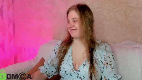 Megan Mon Fri  1600-2200pm Tue Wen Sat 0900-1600pm online show from November 2025 05:35:02 PM