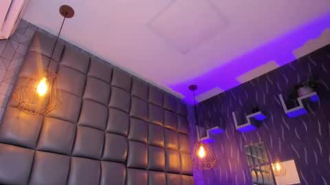 Megan online show from September 2025 08:32:01 PM