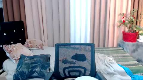 Snapshot of meganfoxx07 chatting on January 2025 05:42:01 PM Megan online show from January 2025 05:42:01 PM