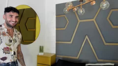 Megan Hofman online show from October 2025 07:22:01 PM