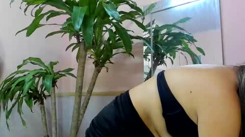 Megan online show from September 2025 12:40:01 PM