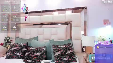 Megan  online show from December 2025 12:11:02 PM