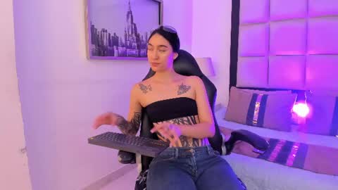 Megan Presley online show from July 2026 12:38:02 AM