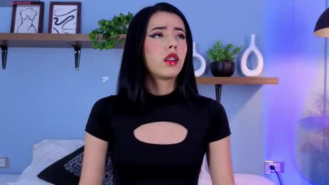 Snapshot of meganritz_ chatting on December 2025 03:23:01 AM Meganritz online show from December 2025 03:23:01 AM