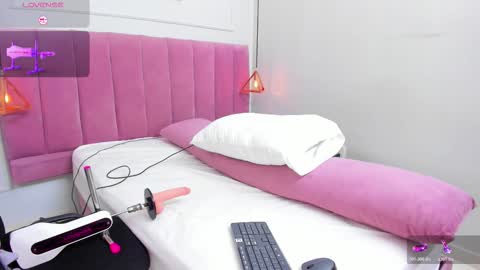 Snapshot of megansaenz_1 chatting on November 2025 07:46:02 PM Megan online show from November 2025 07:46:02 PM