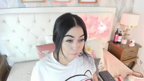 Snapshot of meganstar__ chatting on October 2025 11:54:02 AM Megan online show from October 2025 11:54:02 AM