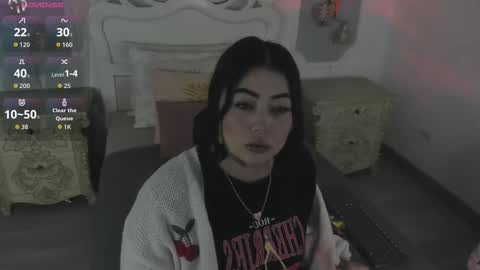 Snapshot of meganstar__ chatting on November 2025 11:43:02 AM Megan online show from November 2025 11:43:02 AM