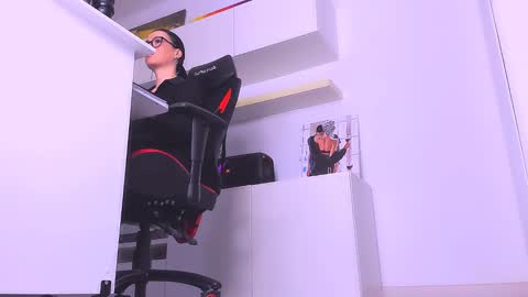 Megan online show from January 2025 09:20:02 PM