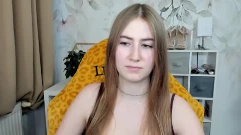 Megan online show from November 2025 02:17:02 PM