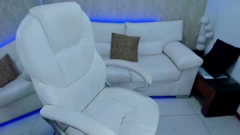 meggan online show from January 2025 09:48:01 AM