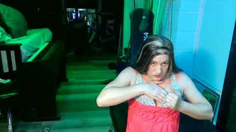 Snapshot of meghanhanx chatting on April 2026 07:25:02 PM meghan online show from April 2026 07:25:02 PM