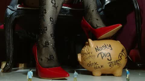 Snapshot of megoddessara chatting on April 2026 01:51:01 AM Goddess Sara online show from April 2026 01:51:01 AM