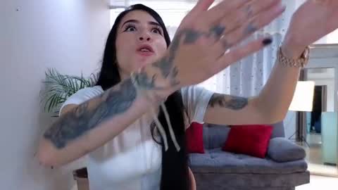 Mei online show from February 2025 06:58:01 PM