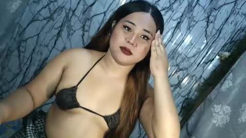 mei_sofia online show from April 2026 10:23:02 PM