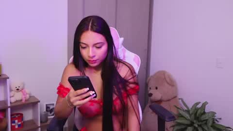 Snapshot of meiis_ chatting on March 2025 11:18:02 PM meiis3 online show from March 2025 11:18:02 PM