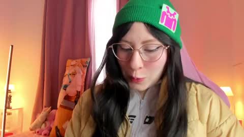 Mei  online show from October 2025 08:43:02 PM