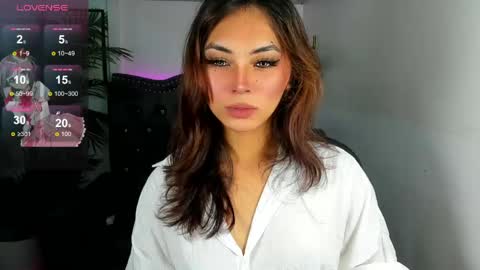 Snapshot of meiluxe chatting on June 2026 10:20:01 AM meiluxe online show from June 2026 10:20:01 AM