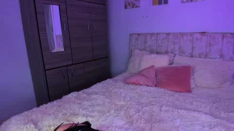 IG soymeily oficial  online show from November 2025 11:27:02 PM