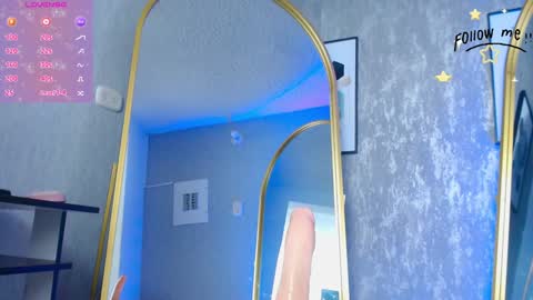 Snapshot of meily_soon chatting on January 2025 10:06:01 PM meily_soon online show from January 2025 10:06:01 PM