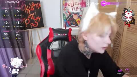 Snapshot of mekurisu chatting on December 2025 08:23:01 AM mekurisu online show from December 2025 08:23:01 AM