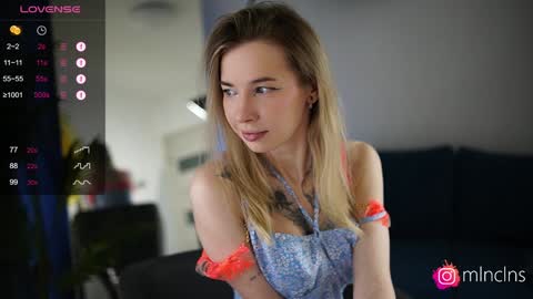 Snapshot of mel_collins chatting on February 2025 03:52:01 PM MELANIE PVT ONLY 60TK PER MIN online show from February 2025 03:52:01 PM