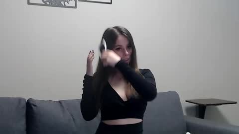 Snapshot of meladams chatting on January 2025 09:22:01 PM meladams online show from January 2025 09:22:01 PM