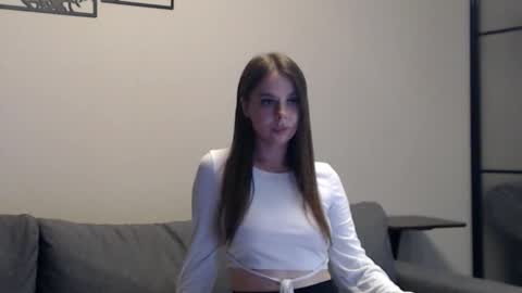 Snapshot of meladams chatting on September 2025 07:59:01 PM meladams online show from September 2025 07:59:01 PM