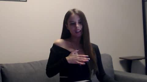 Snapshot of meladams chatting on October 2025 09:06:01 PM meladams online show from October 2025 09:06:01 PM