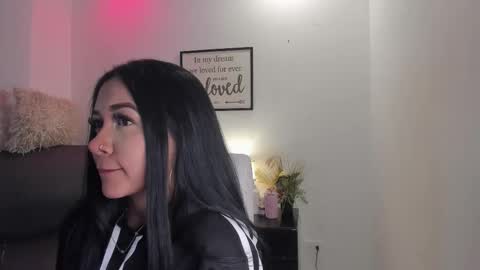 Snapshot of melan_owen chatting on January 2026 10:54:02 AM melan_owen online show from January 2026 10:54:02 AM