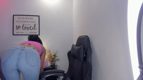 Snapshot of melan_owen chatting on February 2026 10:55:02 AM melan_owen online show from February 2026 10:55:02 AM