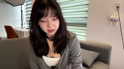 Snapshot of melana_love chatting on April 2026 09:34:01 AM Melana online show from April 2026 09:34:01 AM