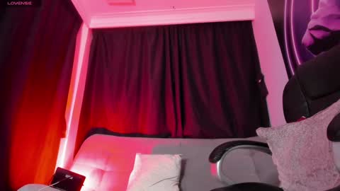 Snapshot of melani_greyy chatting on February 2025 11:04:02 PM melani greyy online show from February 2025 11:04:02 PM