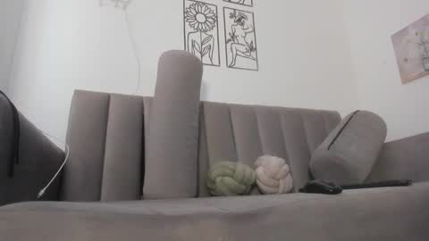 Snapshot of melani_greyy chatting on January 2026 09:16:01 PM melani greyy online show from January 2026 09:16:01 PM