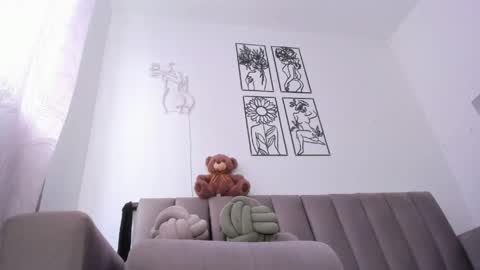 Snapshot of melani_greyy chatting on June 2026 09:08:02 PM melani greyy online show from June 2026 09:08:02 PM