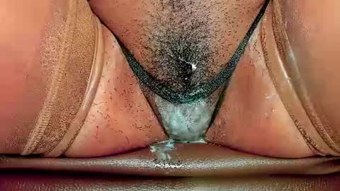 Snapshot of melania_browis chatting on July 2026 05:02:02 AM Melania online show from July 2026 05:02:02 AM