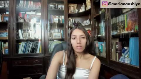 Melanie Independent model online show from February 2025 02:16:02 PM