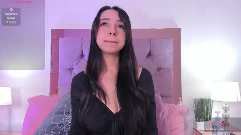 Melanie online show from November 2025 11:19:01 AM