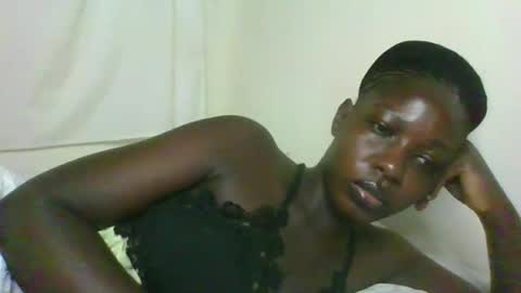 Snapshot of melanie_bae1 chatting on May 2026 03:28:01 PM melanie_bae1 online show from May 2026 03:28:01 PM