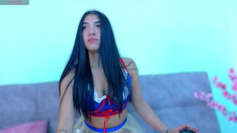 Snapshot of melanie_bianco chatting on January 2026 06:04:01 AM Melanie online show from January 2026 06:04:01 AM